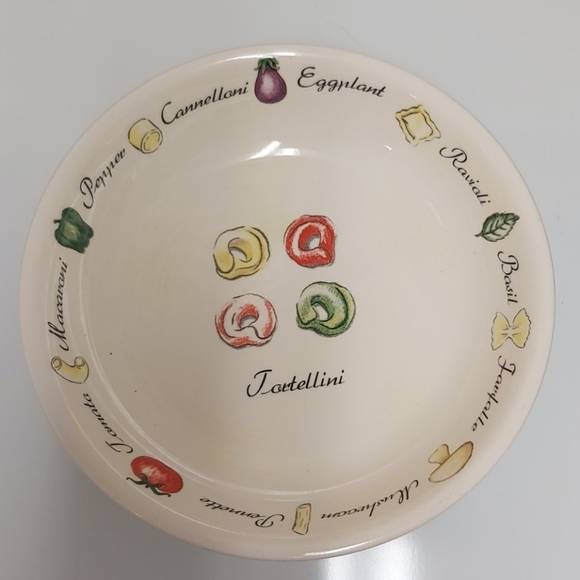 Beautiful Set Of Pasta Dishes - Picture 4 of 10